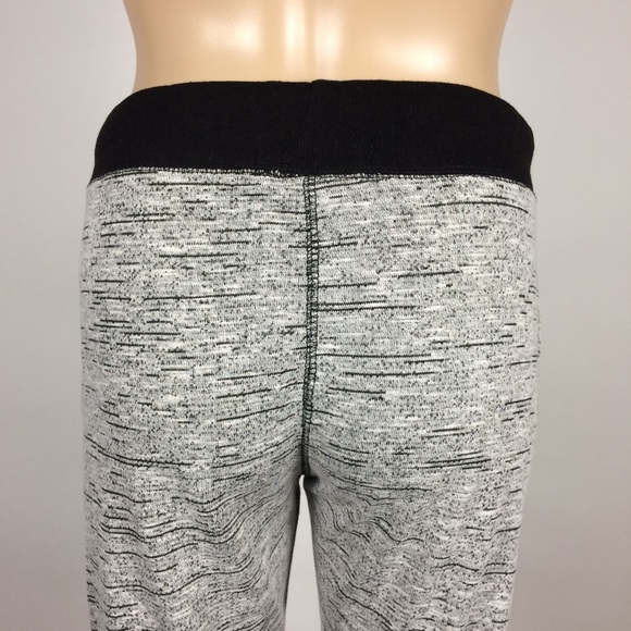 Heather Gray Blu Rock NY Cropped Joggers - Picture 5 of 6